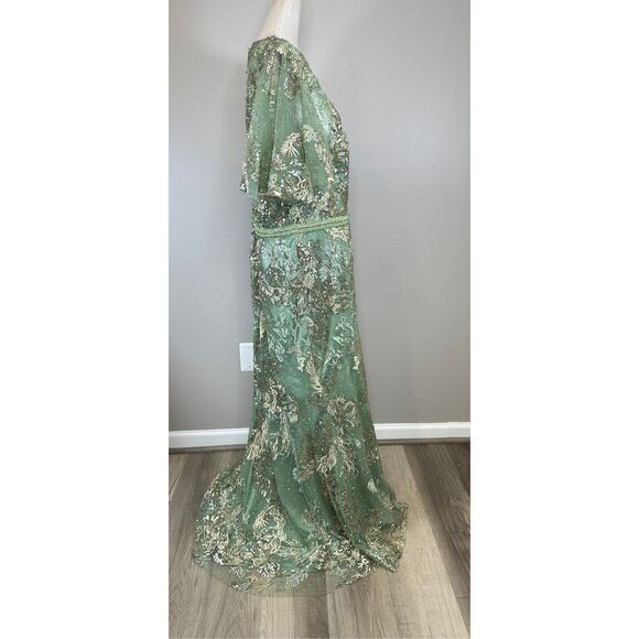 NWT Mac Duggal Women's Embellished Flutter Sleeve High Neck Gown Size US14 $898 - Picture 8 of 10